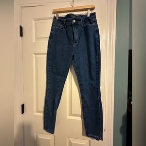 Judy Blue Skinny Fit Jeans